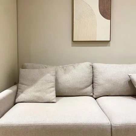 Modern For 2 ,calm, Balcony&walkable Area טיראנה