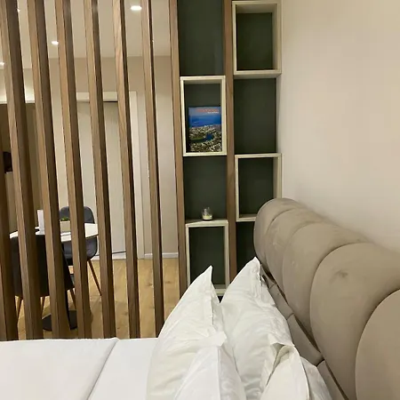 Modern For 2 ,calm, Balcony&walkable Area דירה *
