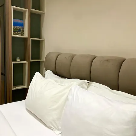 Modern For 2 ,calm, Balcony&walkable Area 公寓 地拉那