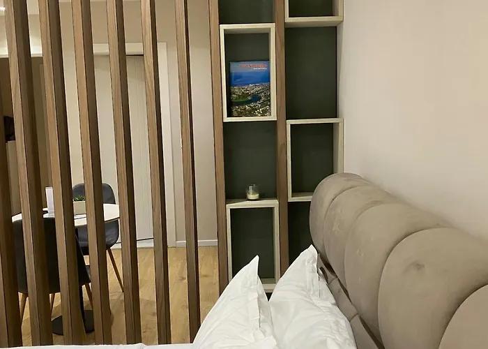 Modern For 2 ,calm, Balcony&walkable Area 公寓 *