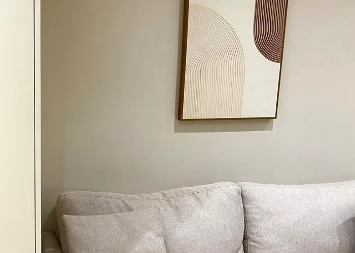 公寓 Modern For 2 ,calm, Balcony&walkable Area *